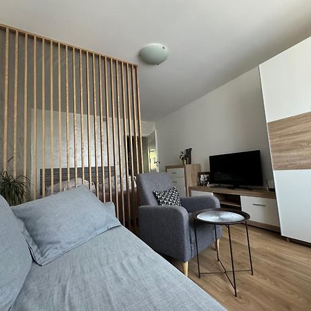 קרקוב Kalwaryjska Spot Apartment In A Good Location מראה חיצוני תמונה